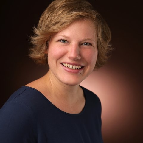 Judith Aker Judith Aker - IT / Applikationen - Fachleitung GIS - Team LoGIStik