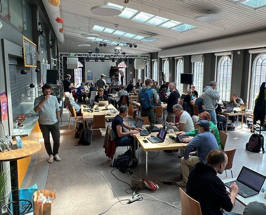 QGIS Contributor Meeting im Studentencafé